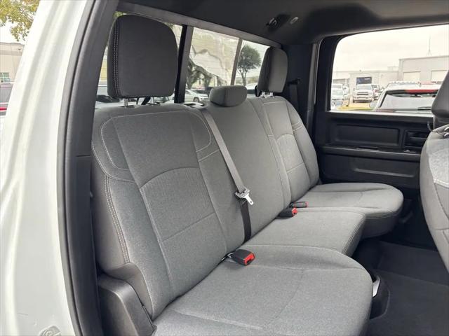 2024 Ram 3500 Tradesman Crew Cab 4x4 6'4" Box