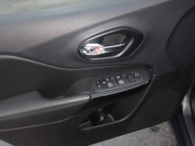 2023 Jeep Cherokee Altitude Lux 4x4