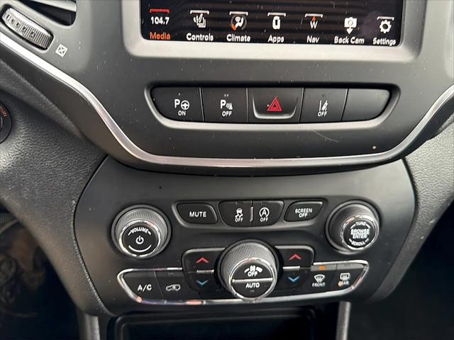 2023 Jeep Cherokee Altitude Lux 4x4