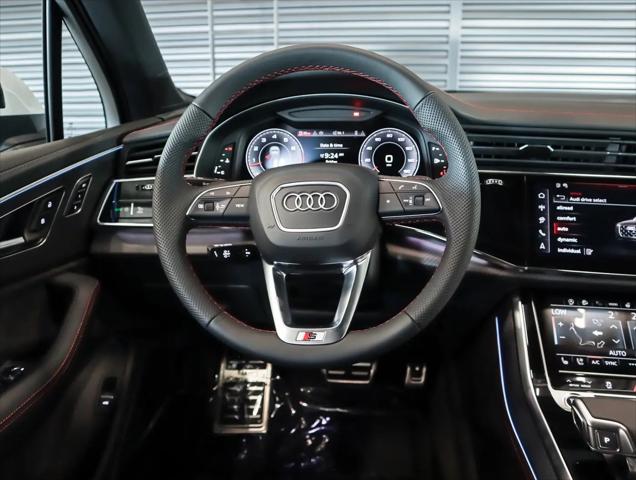 2026 Audi Q7 Prestige TFSI quattro tiptronic