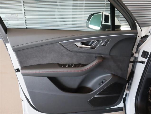 2026 Audi Q7 Prestige TFSI quattro tiptronic