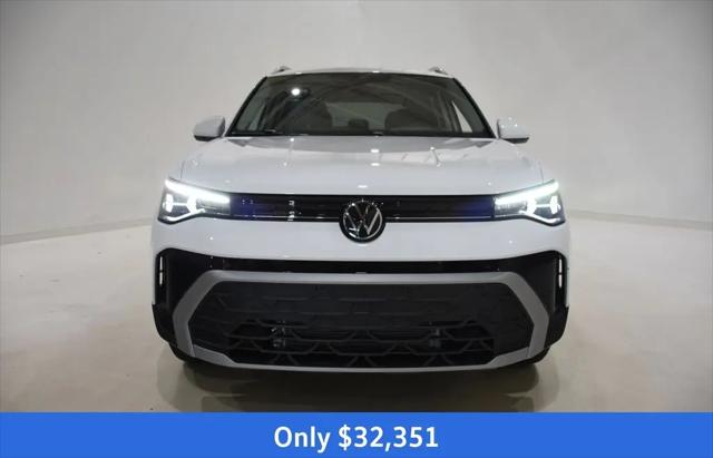 2026 Volkswagen Taos SE