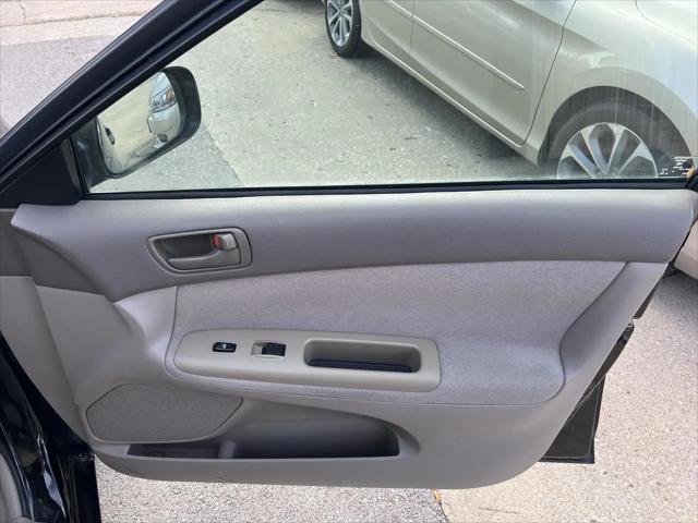 2003 Toyota Camry LE