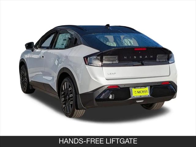 2026 Nissan LEAF PLATINUM+