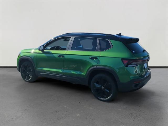 2026 Volkswagen Taos SE Black