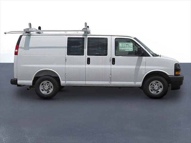 2025 Chevrolet Express Cargo Van RWD 2500 Regular Wheelbase WT