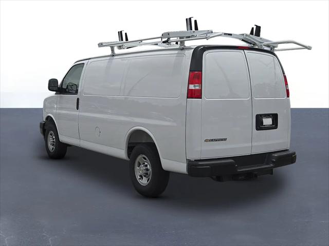 2025 Chevrolet Express Cargo Van RWD 2500 Regular Wheelbase WT