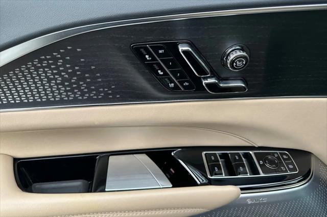 2026 Cadillac iQ V-Series Premium AWD