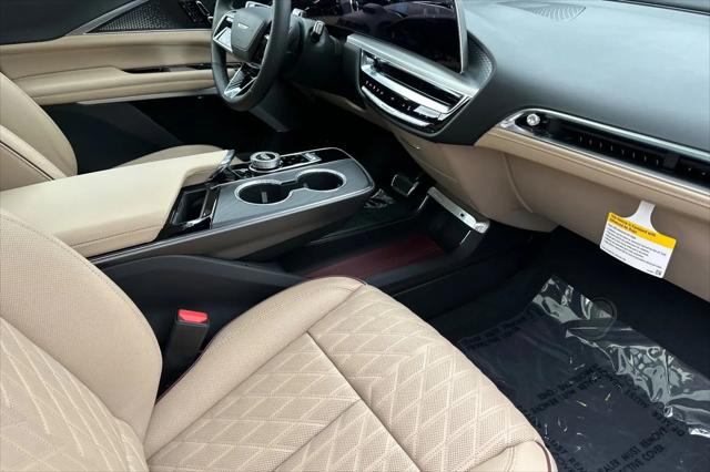 2026 Cadillac iQ V-Series Premium AWD