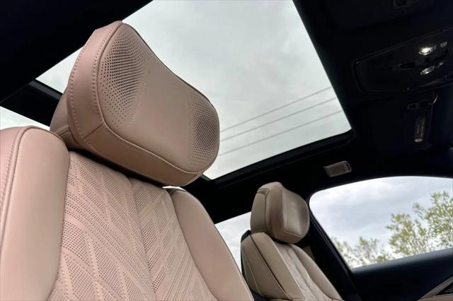 2026 Cadillac iQ V-Series Premium AWD