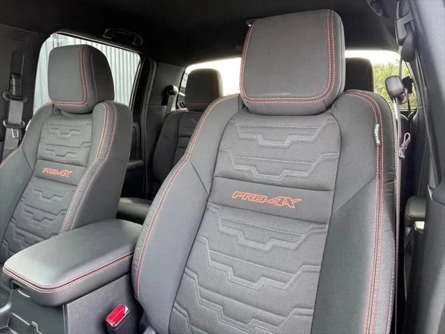 2026 Nissan Frontier Crew Cab PRO-4X 4x4