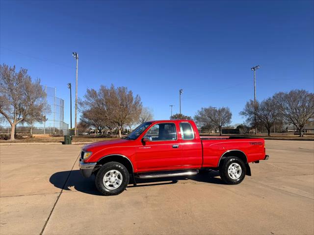 1997 Toyota Tacoma Base SR5 V6