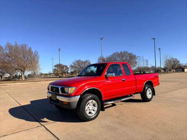 1997 Toyota Tacoma Base SR5 V6