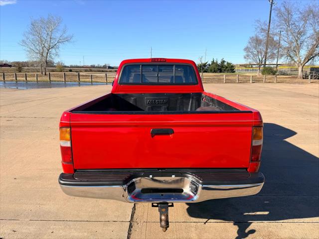1997 Toyota Tacoma Base SR5 V6