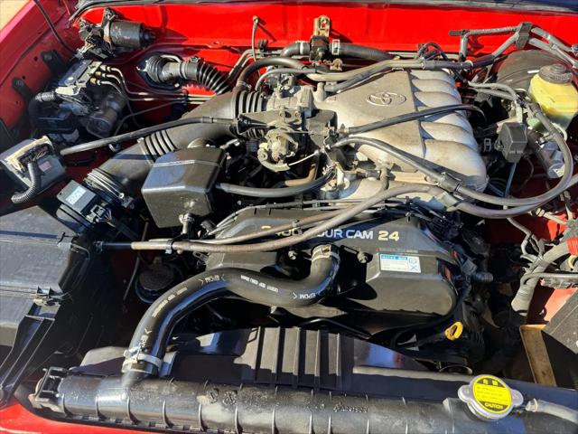 1997 Toyota Tacoma Base SR5 V6