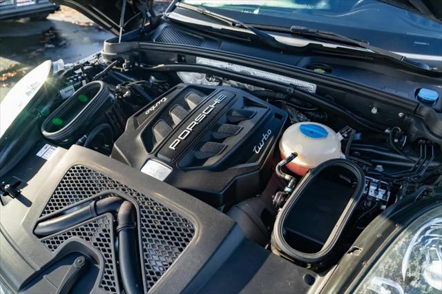 2018 Porsche Macan Turbo