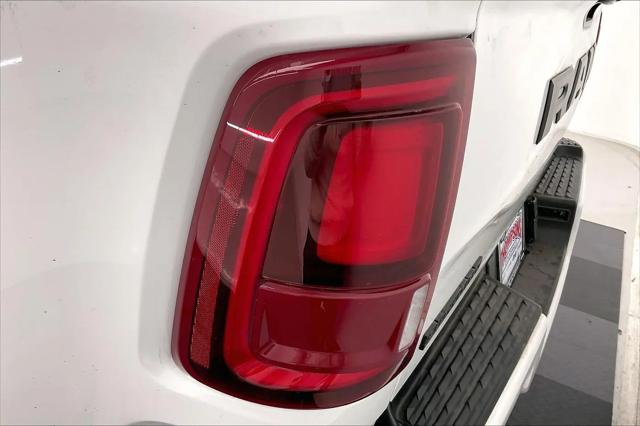 2026 Ram 3500 Big Horn Crew Cab 4x4 8 Box