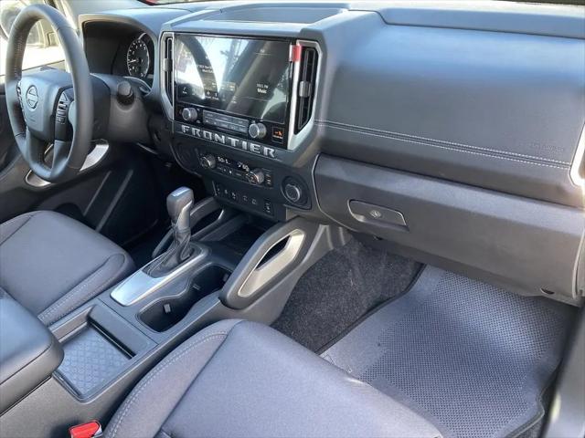 2026 Nissan Frontier Crew Cab SV 4x2