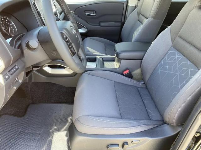 2026 Nissan Frontier Crew Cab SV 4x2