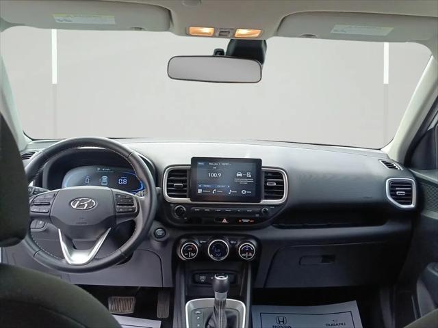 2024 Hyundai Venue SEL