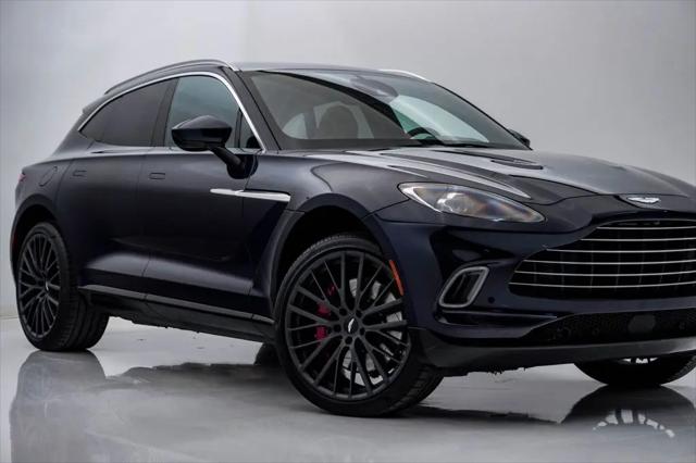 2021 Aston Martin DBX Standard
