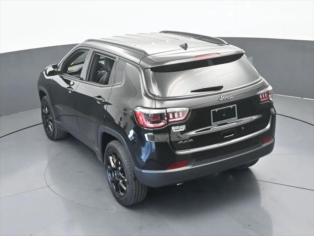 2026 Jeep Compass Latitude Altitude