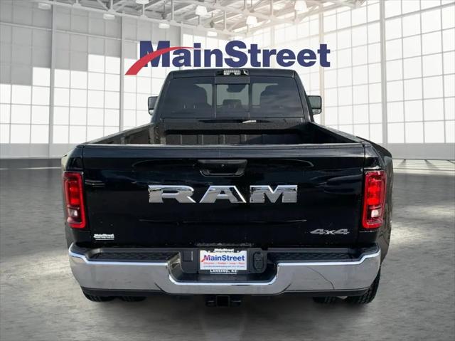 2026 Ram 3500 Tradesman Crew Cab 4x4 8 Box
