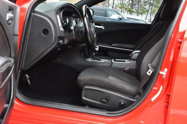 2020 Dodge Charger SXT RWD