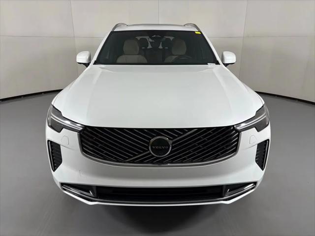 2026 Volvo XC90 Plus, B6 AWD Gas (mild hybrid), Gasoline, Bright, 7 Seats
