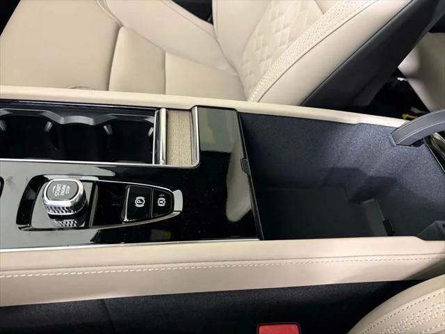 2026 Volvo XC90 Plus, B6 AWD Gas (mild hybrid), Gasoline, Bright, 7 Seats