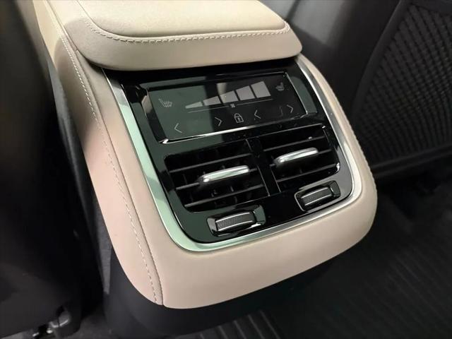 2026 Volvo XC90 Plus, B6 AWD Gas (mild hybrid), Gasoline, Bright, 7 Seats