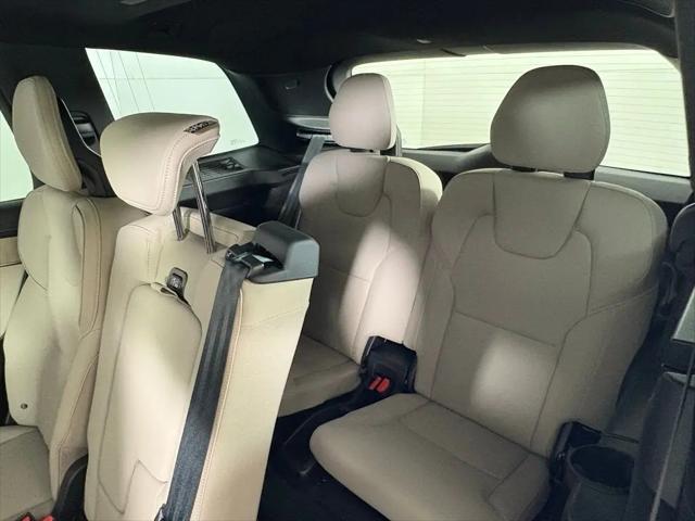 2026 Volvo XC90 Plus, B6 AWD Gas (mild hybrid), Gasoline, Bright, 7 Seats