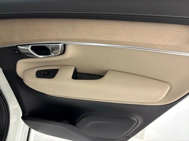 2026 Volvo XC90 Plus, B6 AWD Gas (mild hybrid), Gasoline, Bright, 7 Seats