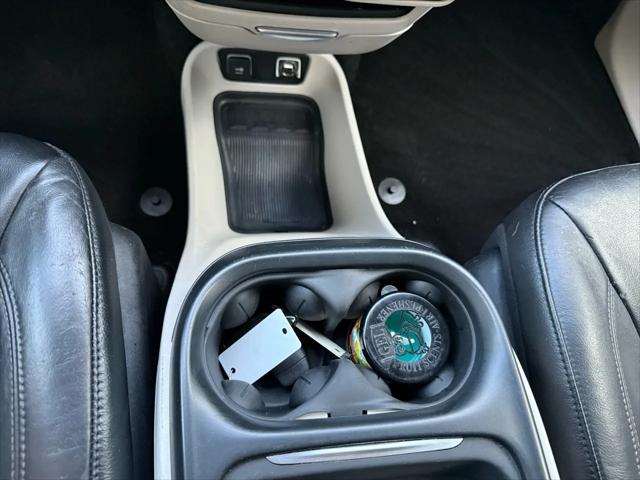 2020 Chrysler Pacifica Touring L