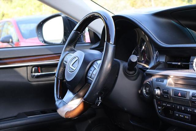 2016 Lexus ES 350 Unknown