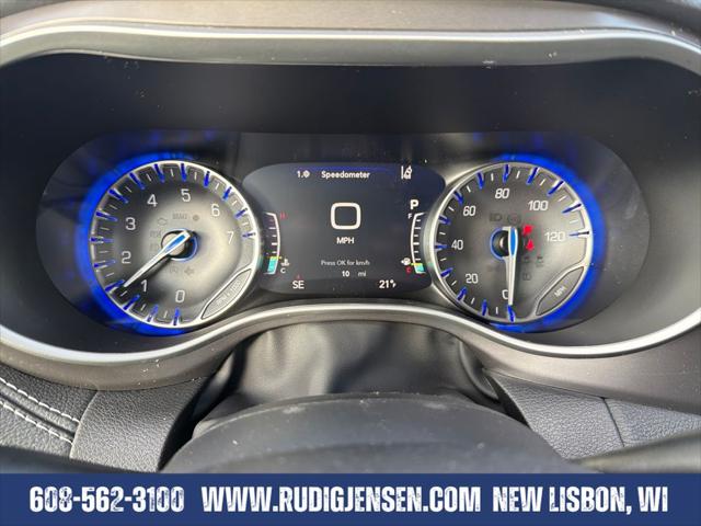 2026 Chrysler Pacifica Select AWD
