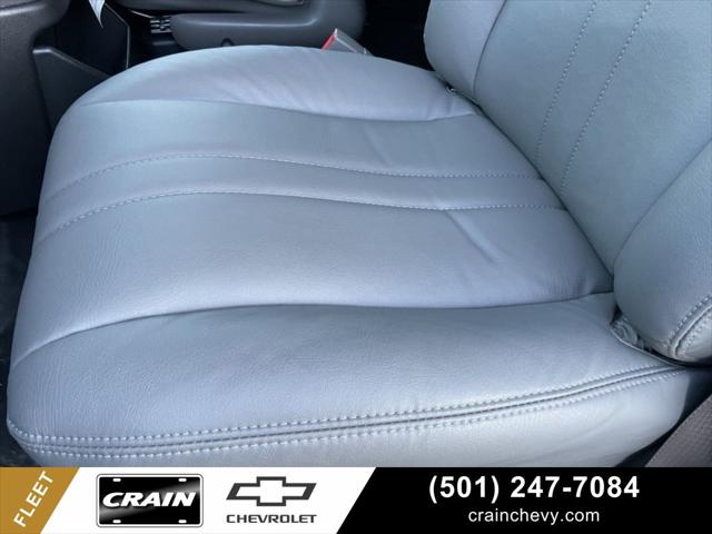 2025 Chevrolet Express Cargo Van RWD 2500 Regular Wheelbase WT