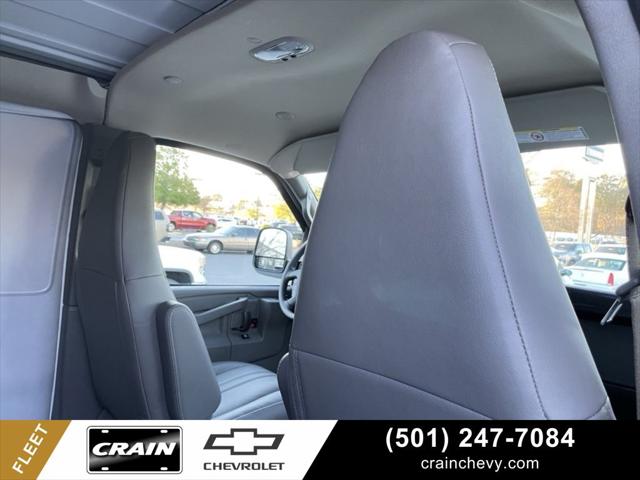 2025 Chevrolet Express Cargo Van RWD 2500 Regular Wheelbase WT
