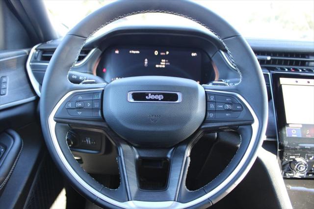 2025 Jeep Grand Cherokee Limited 4x4