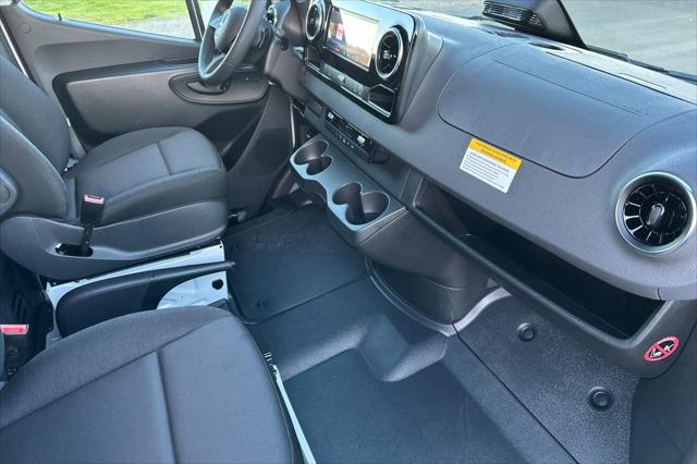 2026 Mercedes-Benz Sprinter 2500 Standard Roof 4-Cyl Diesel