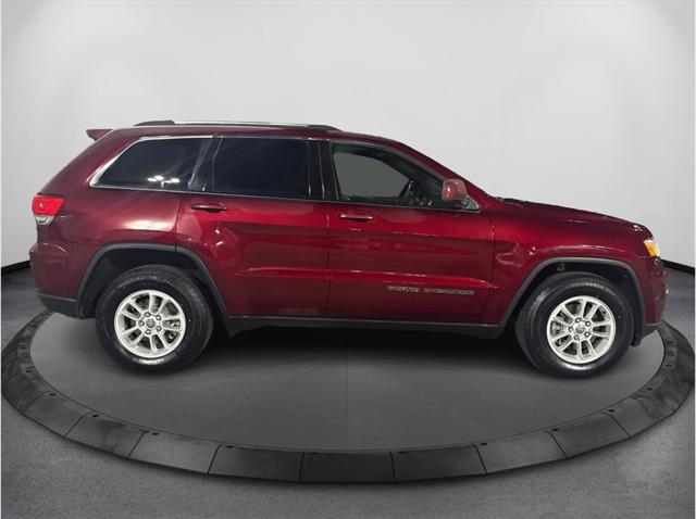 2018 Jeep Grand Cherokee Laredo E 4x2