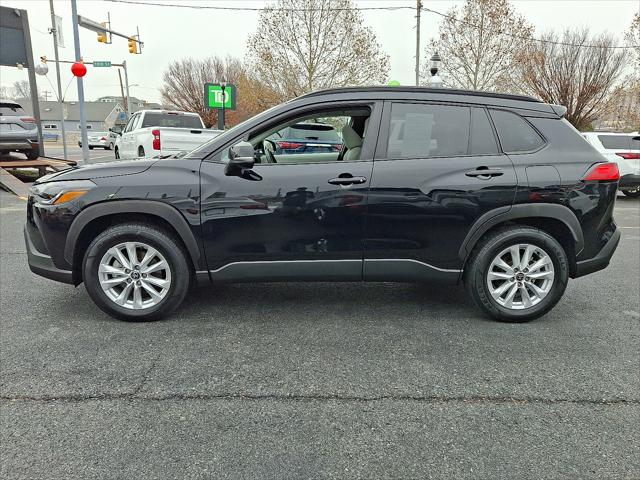 2023 Toyota Corolla Cross LE 2023 Toyota Corolla Cross LE