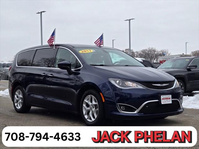 2017 Chrysler Pacifica Touring Plus