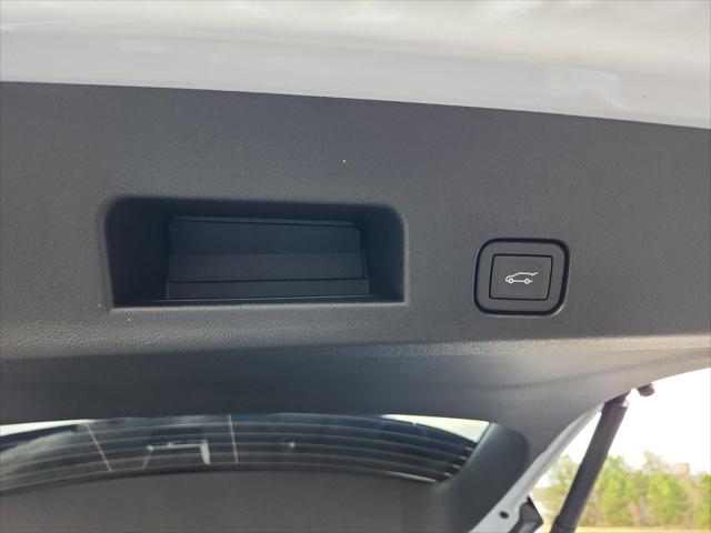 2026 GMC Acadia Denali FWD