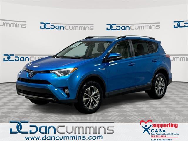 2017 Toyota RAV4 Hybrid XLE