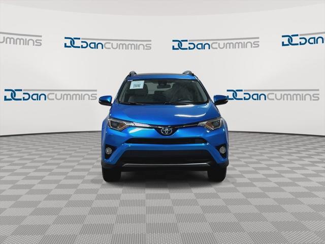 2017 Toyota RAV4 Hybrid XLE