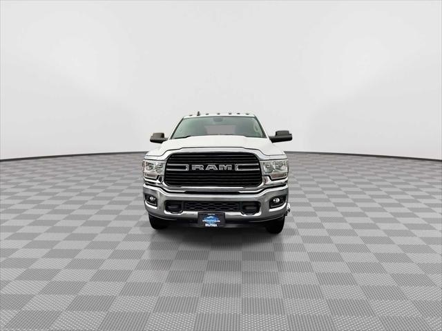 2020 RAM 3500 Big Horn Crew Cab 4x4 8 Box