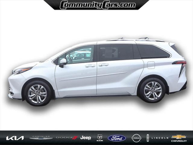 2024 Toyota Sienna Platinum