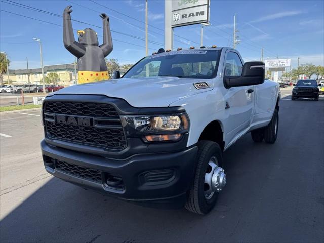 2024 RAM 3500 Tradesman Regular Cab 4x4 8 Box