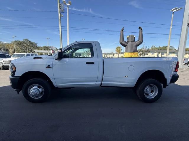 2024 RAM 3500 Tradesman Regular Cab 4x4 8 Box